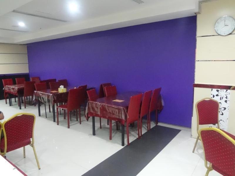 Golden Square Hotel Apartments Dubai Dış mekan fotoğraf