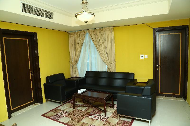 Golden Square Hotel Apartments Dubai Dış mekan fotoğraf