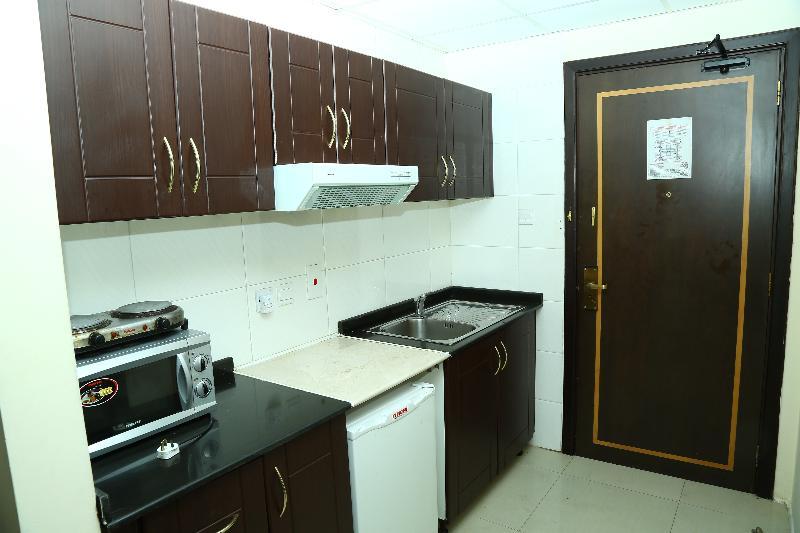 Golden Square Hotel Apartments Dubai Dış mekan fotoğraf