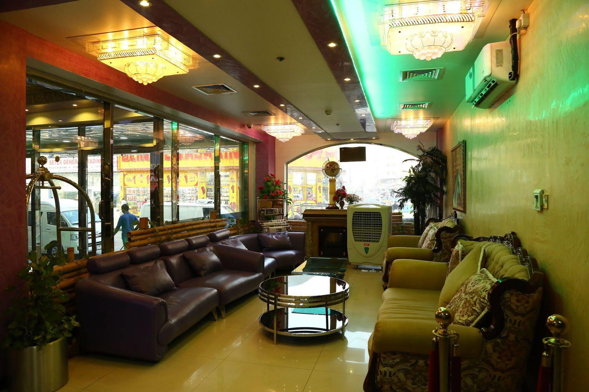 Golden Square Hotel Apartments Dubai Dış mekan fotoğraf