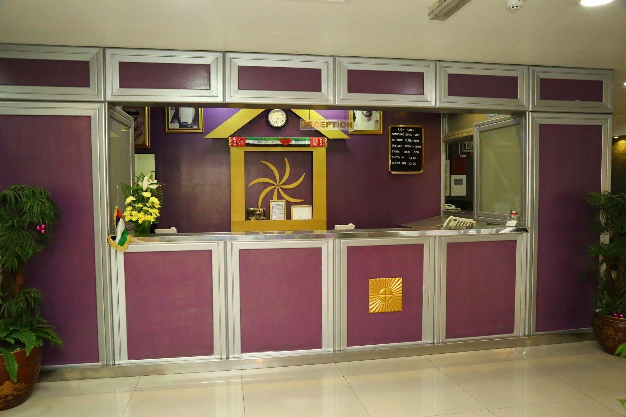 Golden Square Hotel Apartments Dubai Dış mekan fotoğraf